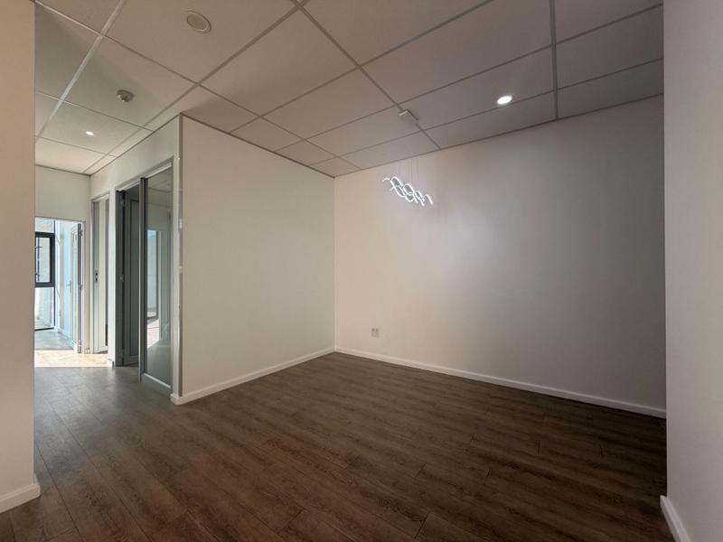 To Let Commercial Property for Rent in Walmer Eastern Cape